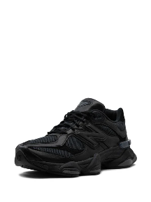 
                      
                        New Balance 9060 "Black"
                      
                    